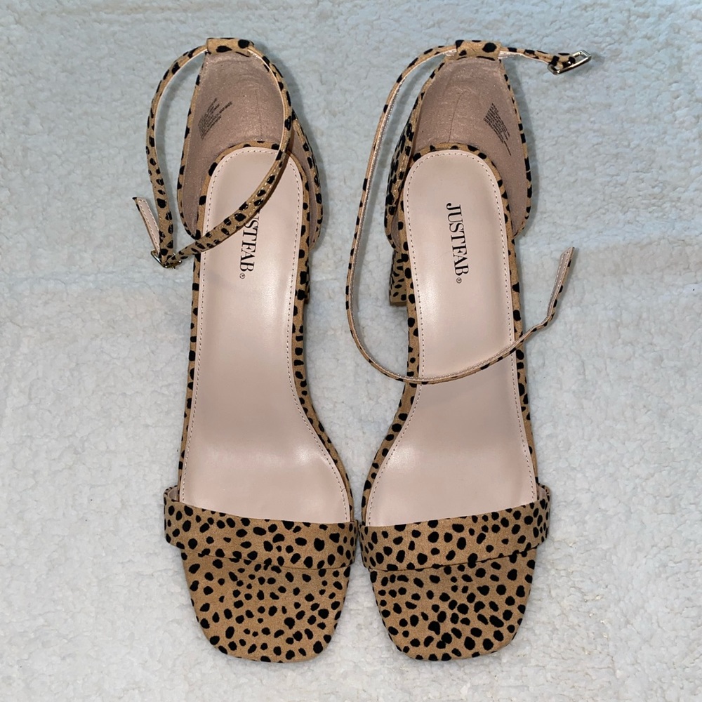 Just Fab Kyla Blocked Heel in Cheetah